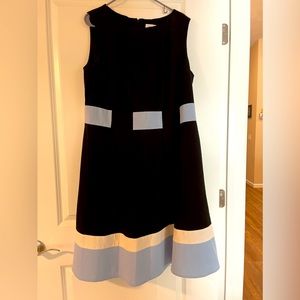 Calvin Klein Dress - 14 W - Perfect for Work or Play!